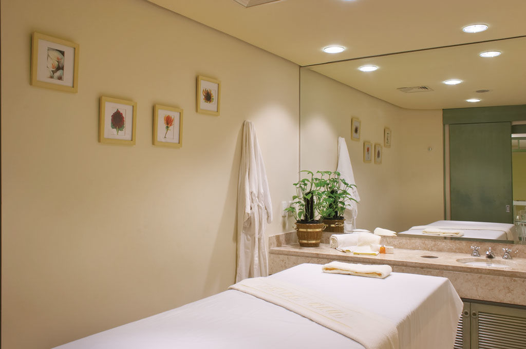 Hotel Transamerica Sao Paulo Exterior foto A treatment room at the spa